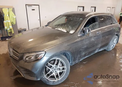 2019 Mercedes-Benz Glc 300 4Matic z USA, uszkodzony, nr VIN WDC0G4KB1KV143315